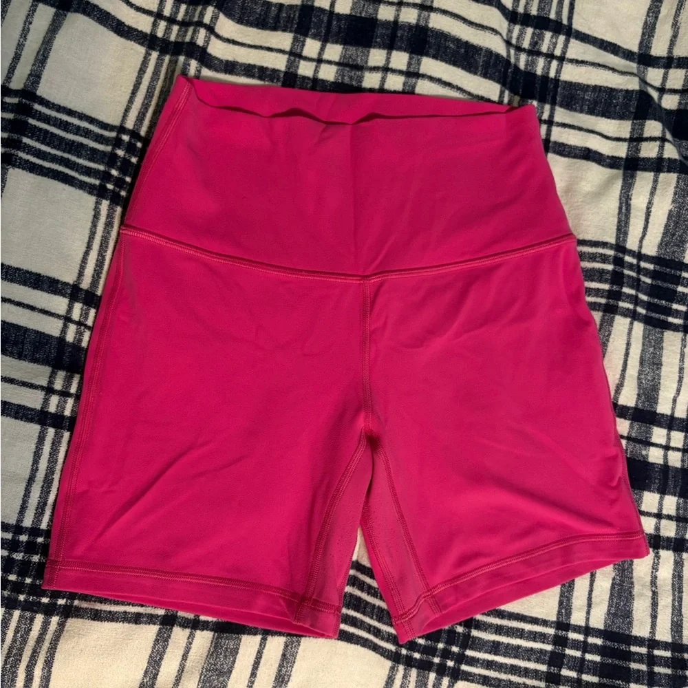 lululemon athletica Women's Pink Align Athletic Shorts - Picture 2 of 4